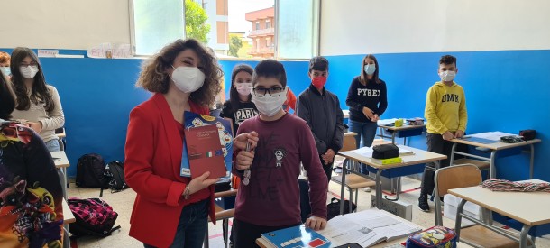 premiazione concorso navigare sicuri cotro bulli e cyberbulli (32)