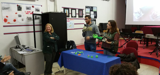 mano robotica 20